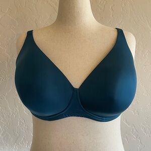 Torrid Curve 360 Back Smoothing Lightly Lined Deep V Plunge Wire-free Bra 40DDD